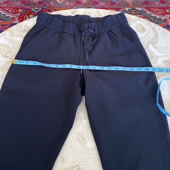 Lululemon On The Fly Jogger Woven Black - Picture 13 of 15